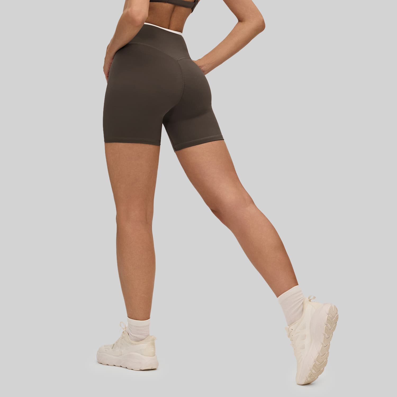 European And American Tight Contrasting Yoga Shorts Women High Waist Peach Hip Fitness Pants Women Pilates Running Sports Shorts