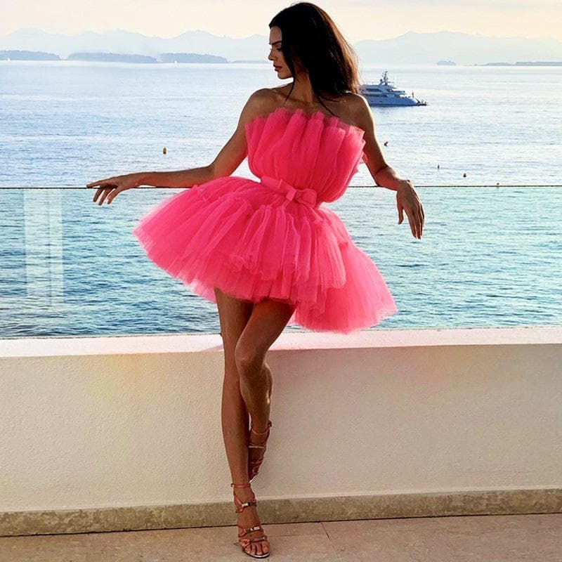 2023 Fashion Club Short Dress Sweet Tube Top Gauze Skirt Illusion Solid Color Sexy Mini Skirt Sexy Mesh Dress