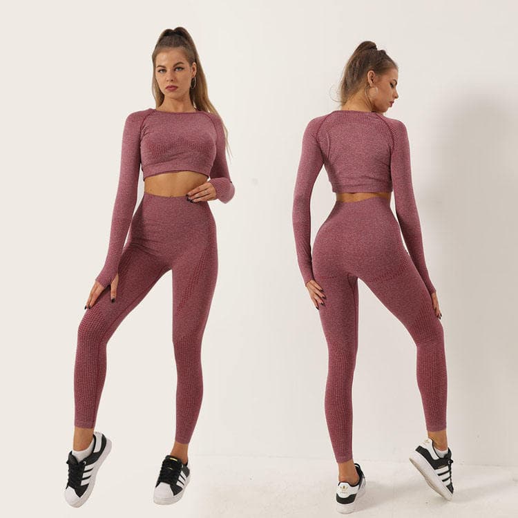 Breathable and Comfortable Navel Exposing Seamless Polka Dot Three  Piece Bra Long Sleeved Top Long Pants Yoga  Sets