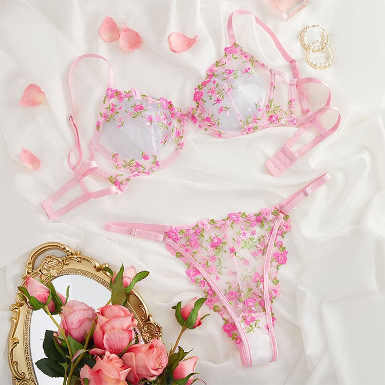 Sexy Embroidery  Romantic Style Lace Flowers Sexy Lingerie Two Piece Set Hot Sell Underwear Set