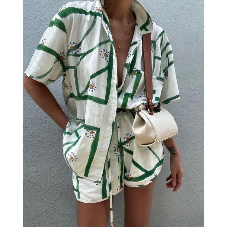 Women Printed Loose Fit Short Sleeve Top with Contrast Trim Street Style Two Piece Set