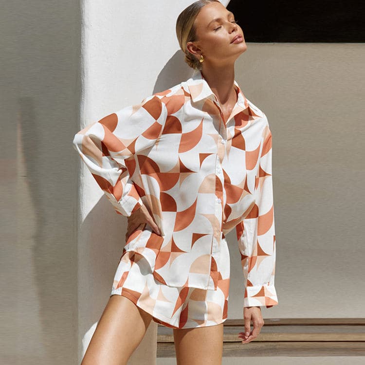 Autumn Long Sleeved Printed Pajamas Wholesale Loose Fitting Shirt Shorts Two Pieces Fashion Outerwear Women's Home Wear