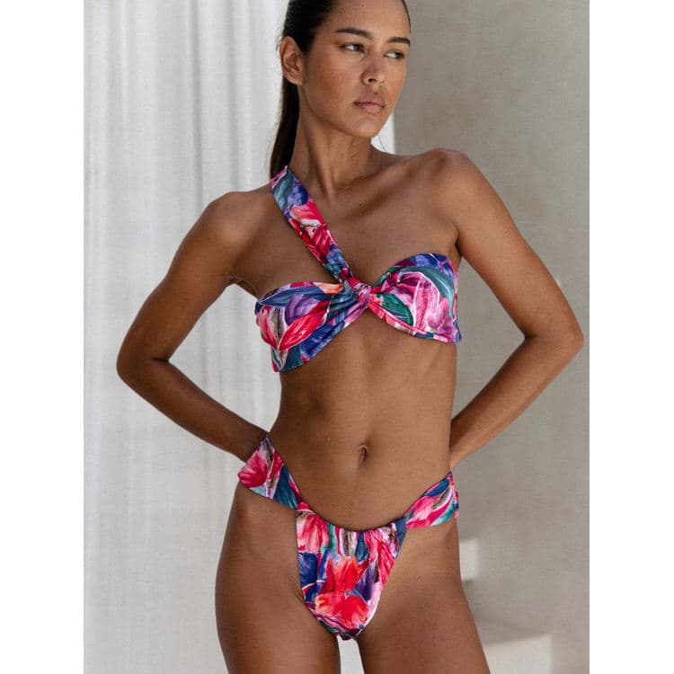 Wholesale 2025 New Bikini Swimsuits Digital Printing Bathing Suit Sexy Single Shoulder Swimsuits