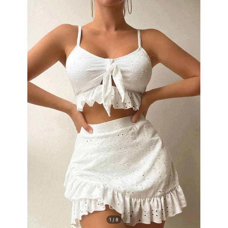 New Listing Sexy and Elegant Ruffled Skirt Edge Solid Color Halter Three Pieces Bikini Women Swimsuit Swimwear