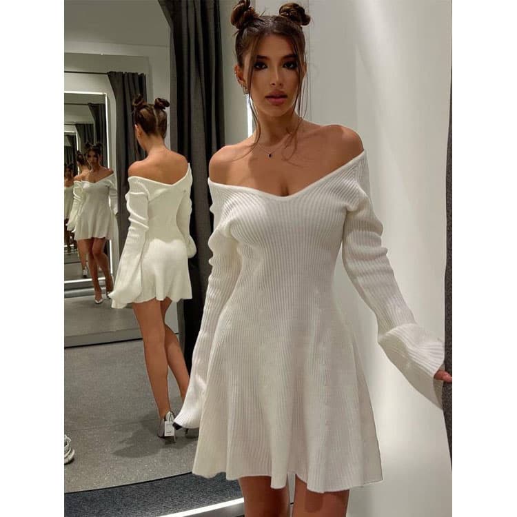 V Neck Long Sleeve Sexy Knit Dress Autumn Women Mini Dress a Line Ruffle Sweater Dress Solid Color
