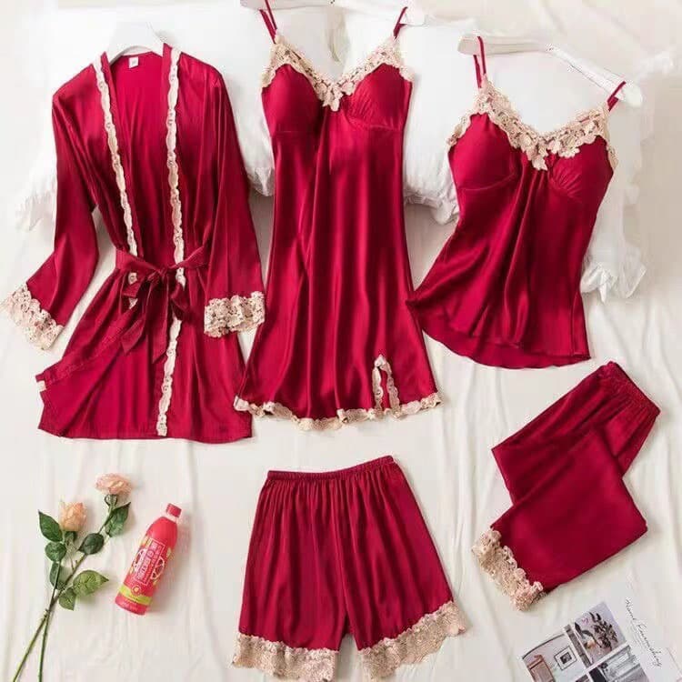 Fashion Wholesale Silk Pajamas Comfortable Lace Pajama Sets for Women Satin Pajamas Three Pieces Nightgowns