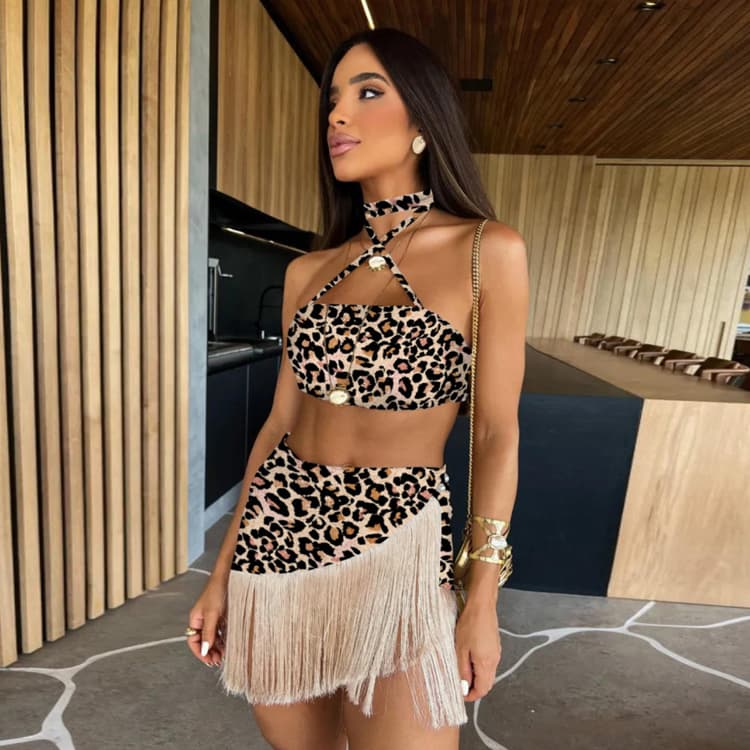 2024 Sexy Halter Swimwear Beachwear Tassel Two Piece Swimsuit Skirt Suit for Women