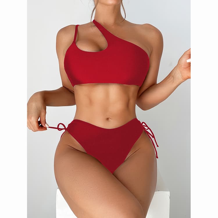 2026 Hot Sell One Shoulder Solid Color Sexy Bikini Two Piece Black Red Simple Sexy Swimsuit Set