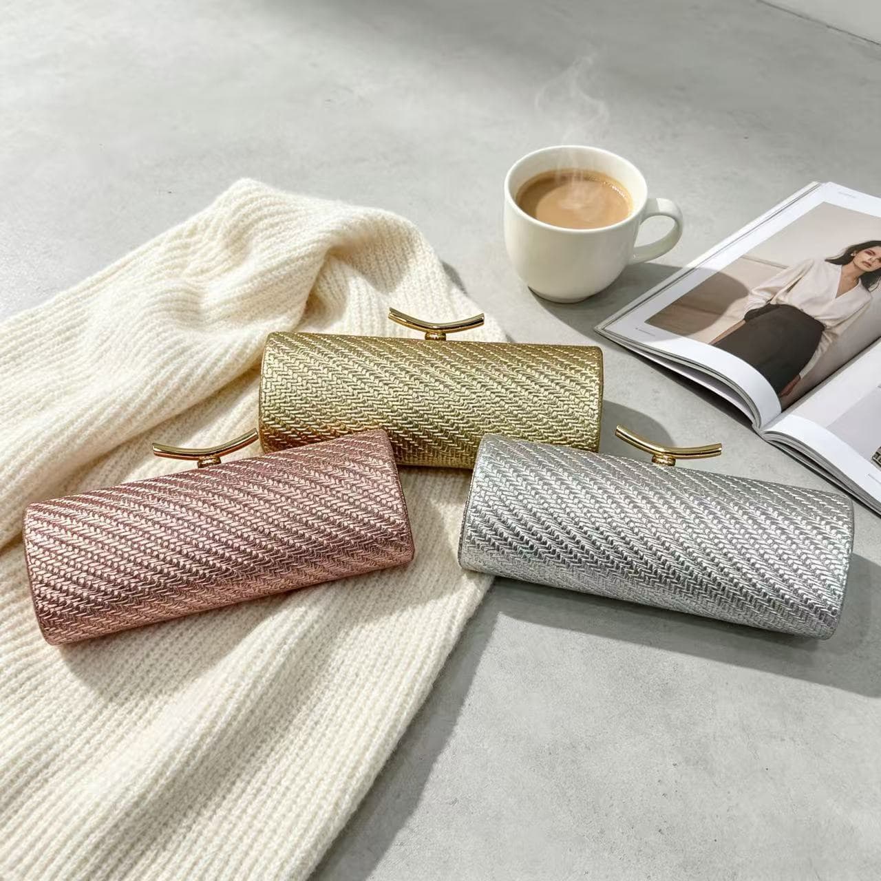 Cross-border New Women's Dinner Bag Square Woven Horn Handbag Luxury Light Luxury Celebrity Evening Bag