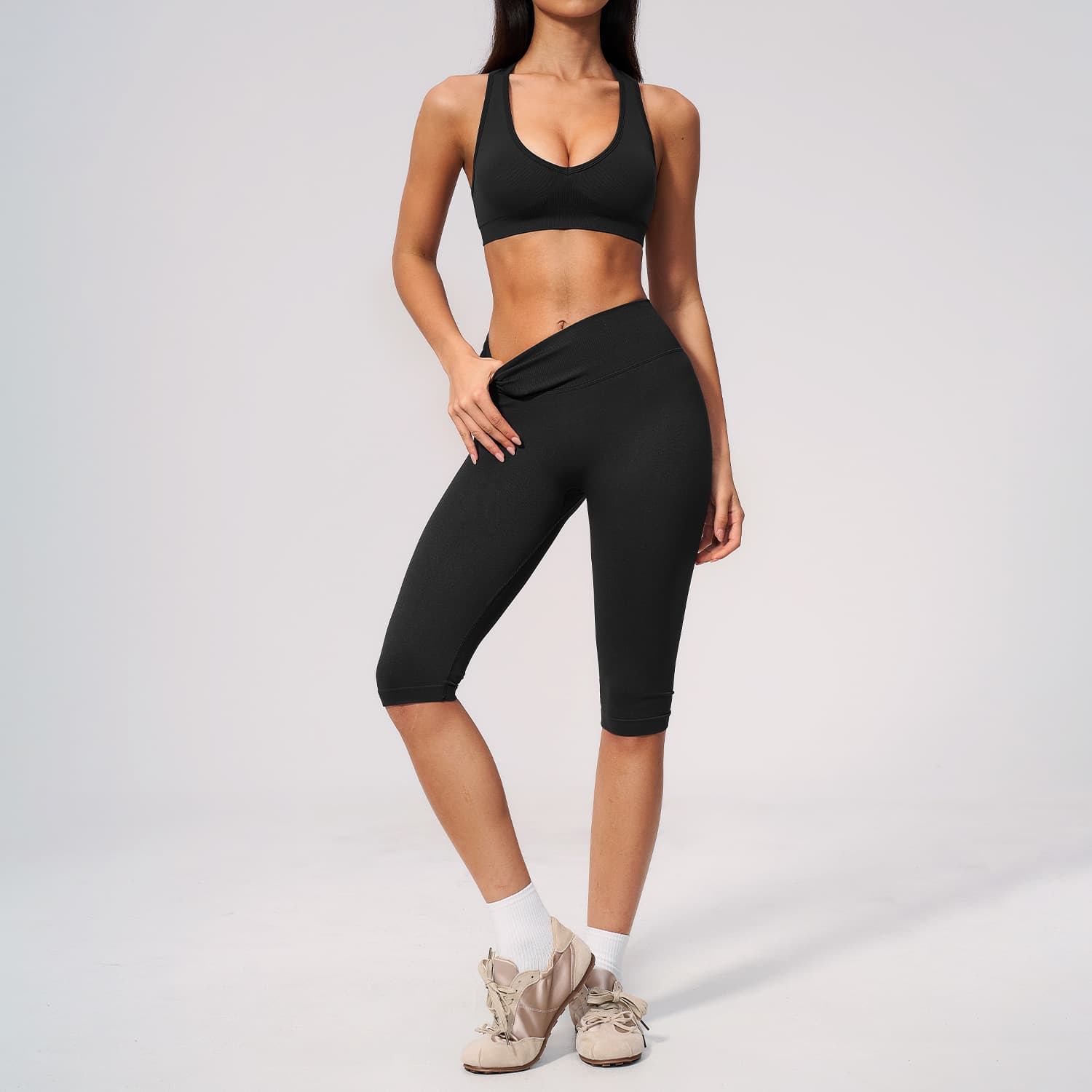 Seamless Yoga Exercise Kit V-neck Tightening Speed Dry Moisture Absorption High Waist Hip Lift Exercise Fitness Kit 7655