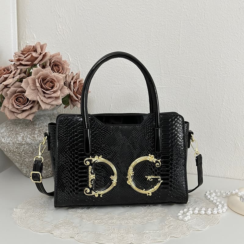 D Home 2026 New Cross-border Crocodile Pattern Large Capacity Shoulder Crossbody Dinner Bag Women's Premium European And American Fashion Bags