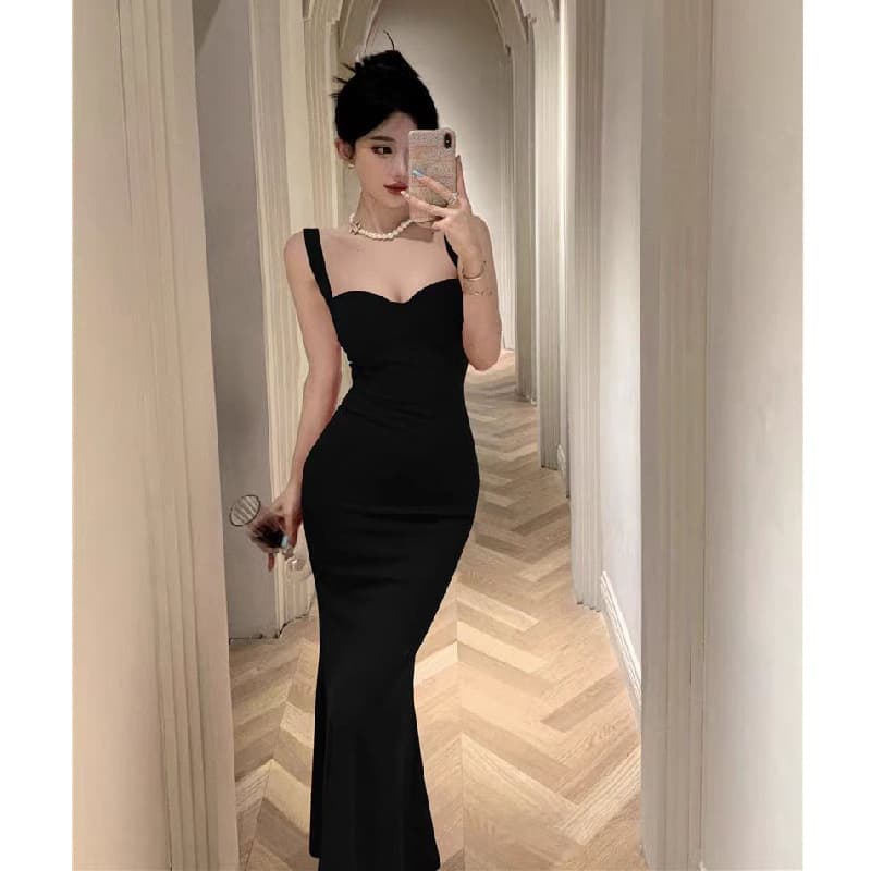 Hepburn-style Little Black Dress Vintage Elegance Celebrity Long Dress Slim Slim Evening Dress High Sense Suspender Dress Women
