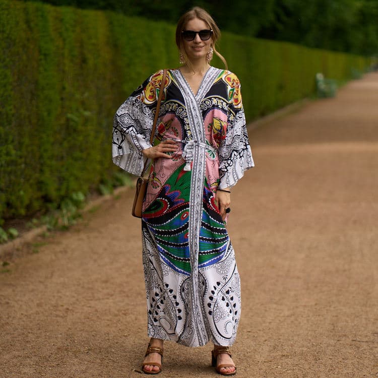 2023 Wholesale Unique Print Long Cardigan Tie Waist Beach Cover up