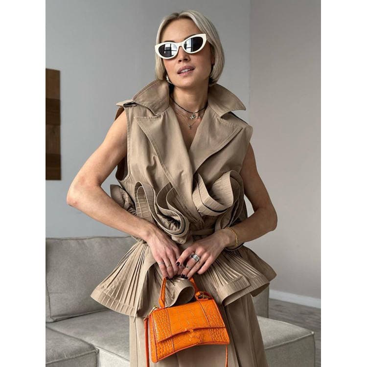 New Fashion Temperament Shirt Khaki V-neck Pleated Splicing Design Shirt High End Sleeveless Ruffled Tie Shirt Women