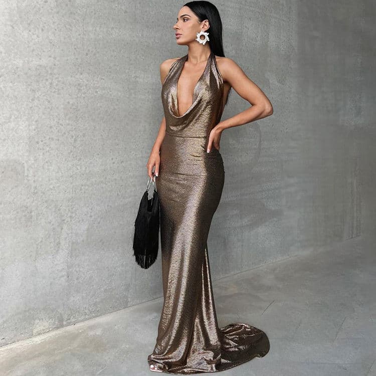 Women Dress 2024 Women Sexy New Fashion Temperament Backless Evening Dress Pleated Halter Glitter Fabric Dress Wholesale