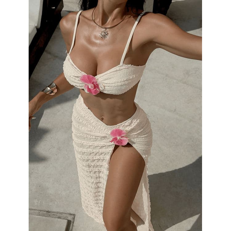 2027 New 3D Floral Bikini Three Piece Apricot Swimsuit with Skirt Beach Vacation Swimwear