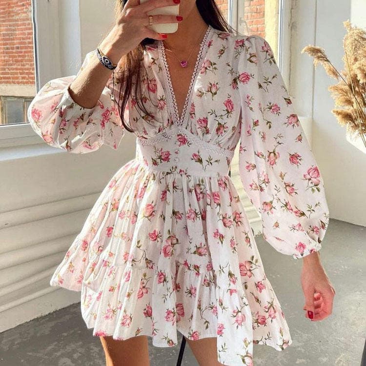 Fashion 2023 Summer Pleated Floral Printed Dress Sweet Deep V Neck Lace Short Dress Temperament Long Sleeve Dress