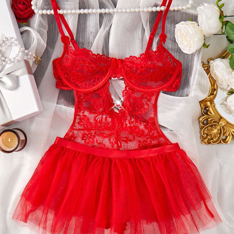 Lolita Style Sweet Sexy Lingerie Sleepwear Dress Hollow Out Erotic Eyelash Lace Underwear 2024