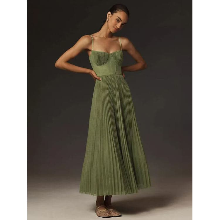 Wholesale Green Evening Dresses Sexy Halter Backless Long Sleeveless Dresses Deep V Slim Bridesmaid Dresses for Women