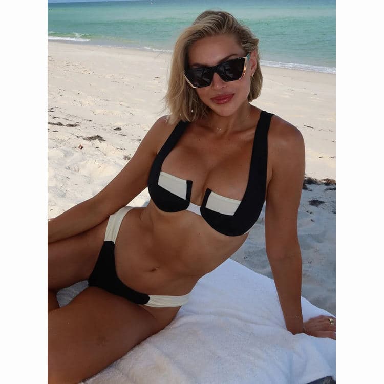 2024 NEW Black White Color Sexy Sexy Bikini 2 Piece Backless Simple Fashion Swimming Suit