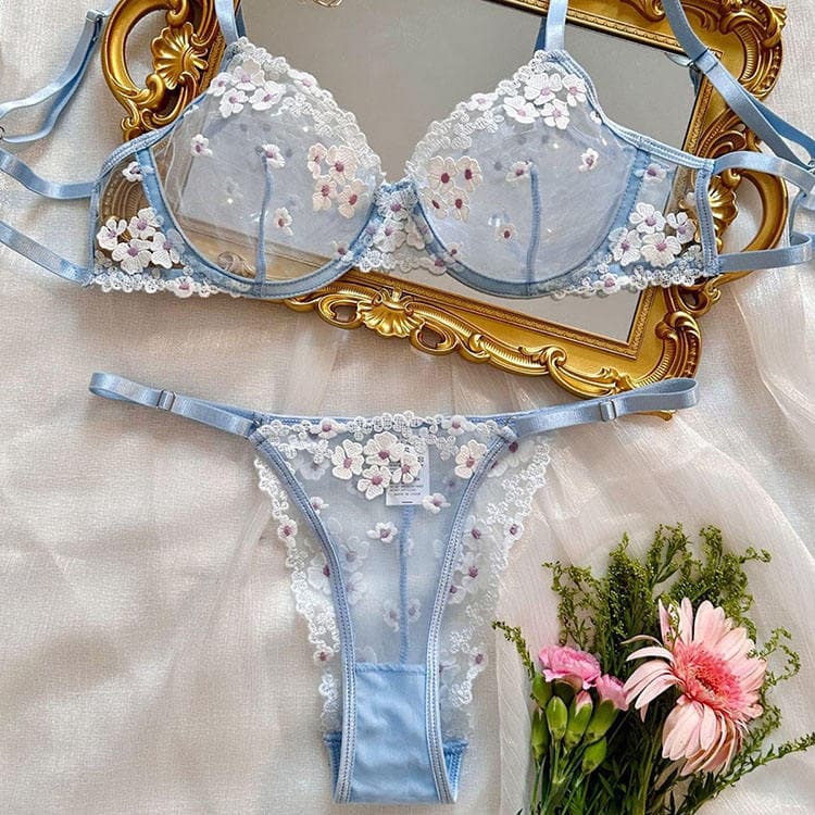 2024 New French Sweet Print Embroidery Mesh Perspective Comfortable Gathering Sexy Lingerie Suit