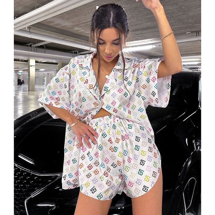 Solid Color Printed Comfortable Women Pajamas Two Piece Homewear Set Wholesale