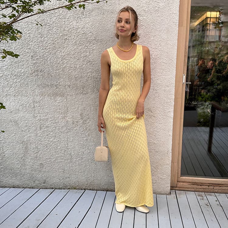 New Product 2025 Beach Dress for Women Yellow Sexy Hollow Women Casual Dress Backless Women Knitted Dress