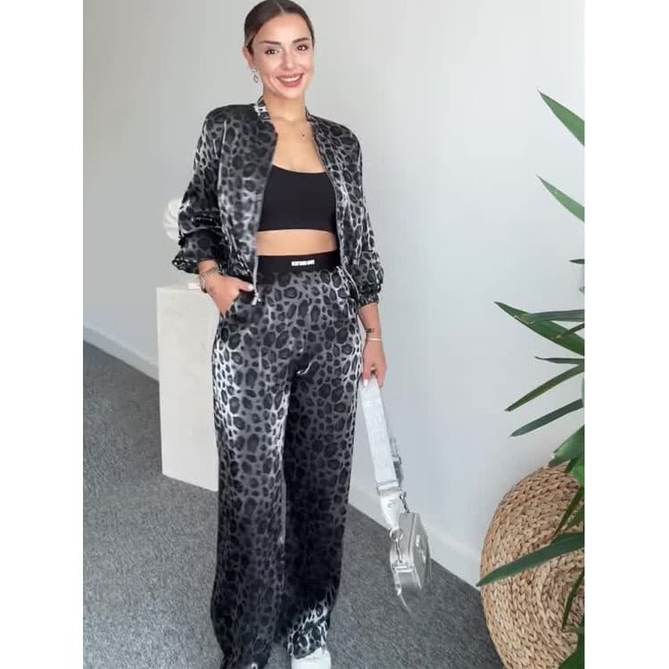 Leopard Print Suit Factory Direct Long Sleeve Crop Top Custom logo Casual Straight Pants Wholesale