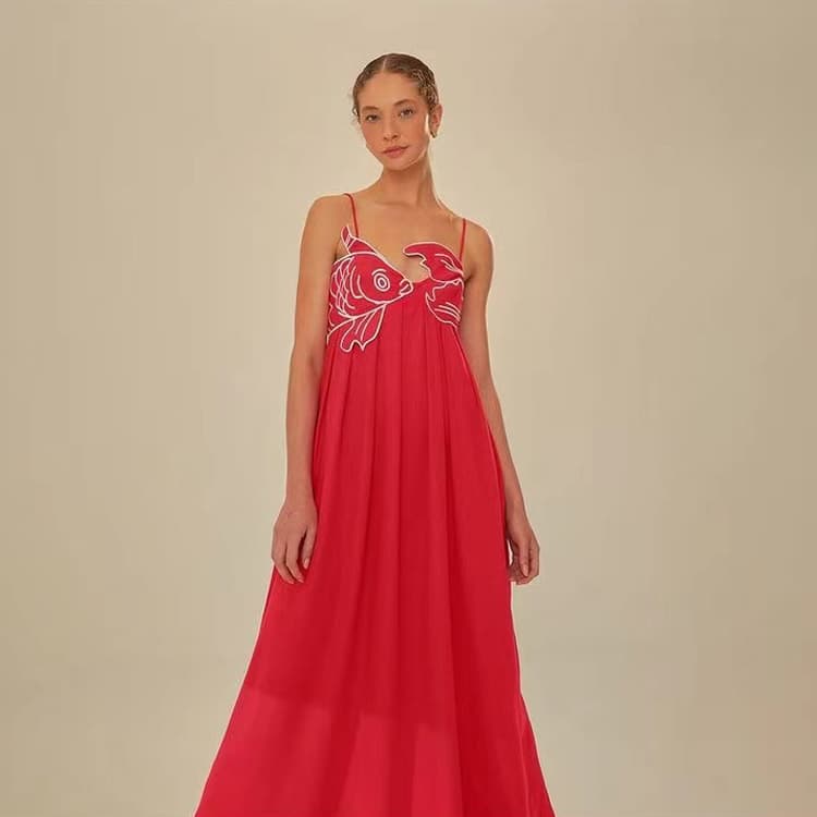 New Design Fish Shaped 3D Embroidered Red Casual Dress Spaghetti Straps Pleated Elegant Dress 2024 Koi Pattern