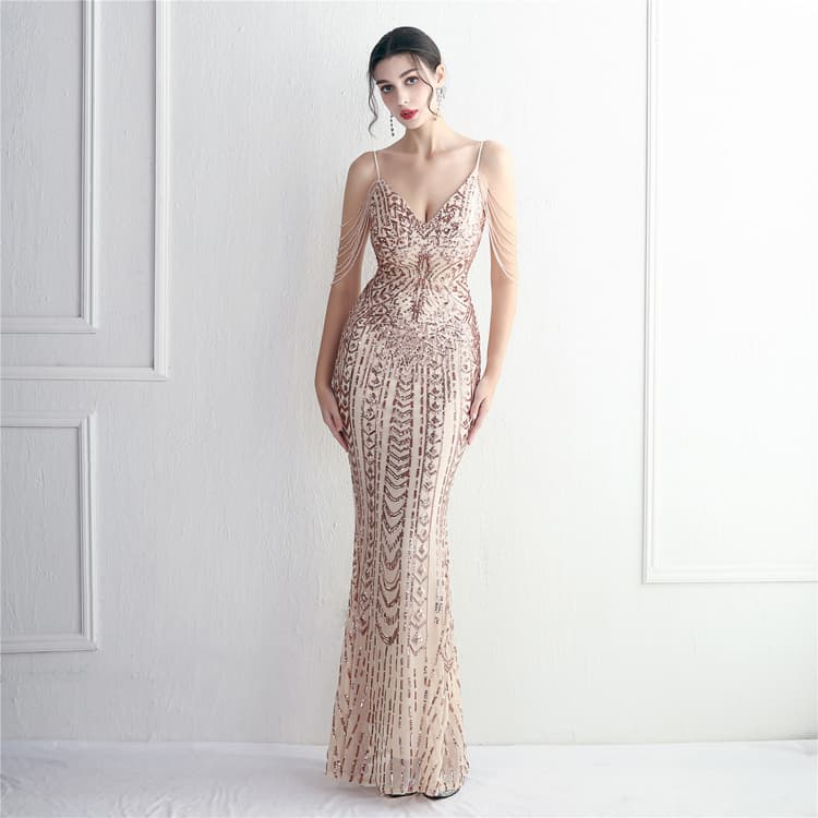 New Elegant Temperament Women Beaded Spaghetti Strip Evening Dress Temperament Tassel Sequined Banquet Slim Evening Dress
