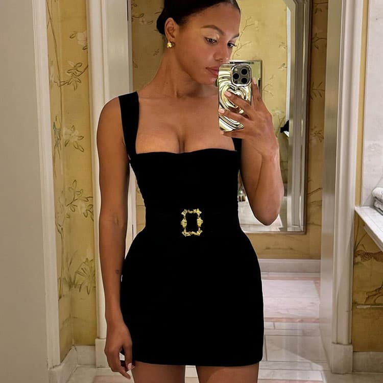 Summer 2024 New Fashion Club Dress Sexy Hip Skirt Temperament Metal Belt Halter Dress for Women