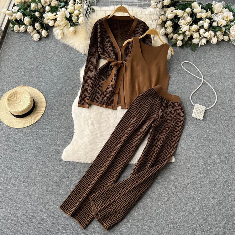 Wenshuo Knitted V Neck Top Wholesale Elasticated Trousers Custom logo Women Three Piece Suit Factory Direct
