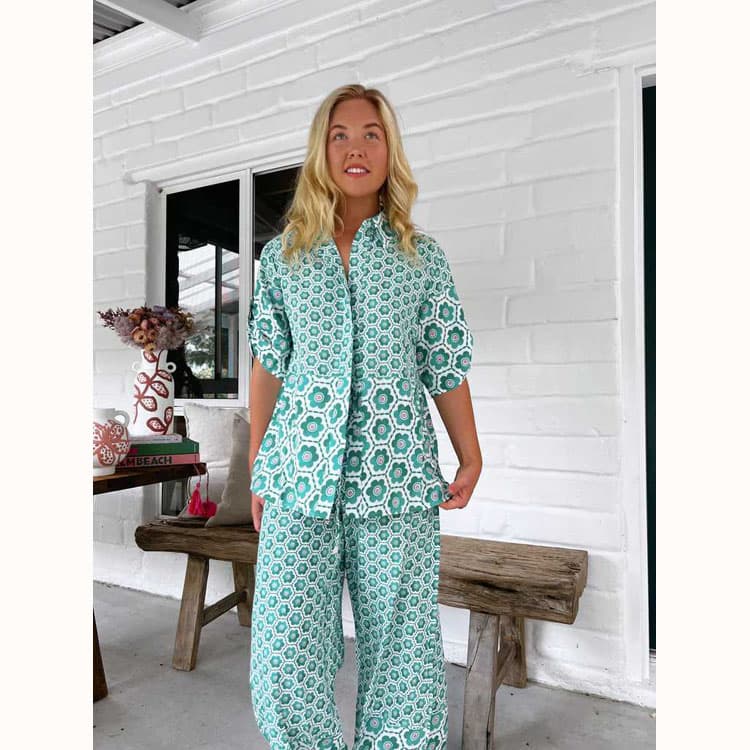 Lapel Short Sleeved Top Wholesale Elastic Loose Trousers Custom logo Printed Women Suit Factory Directly