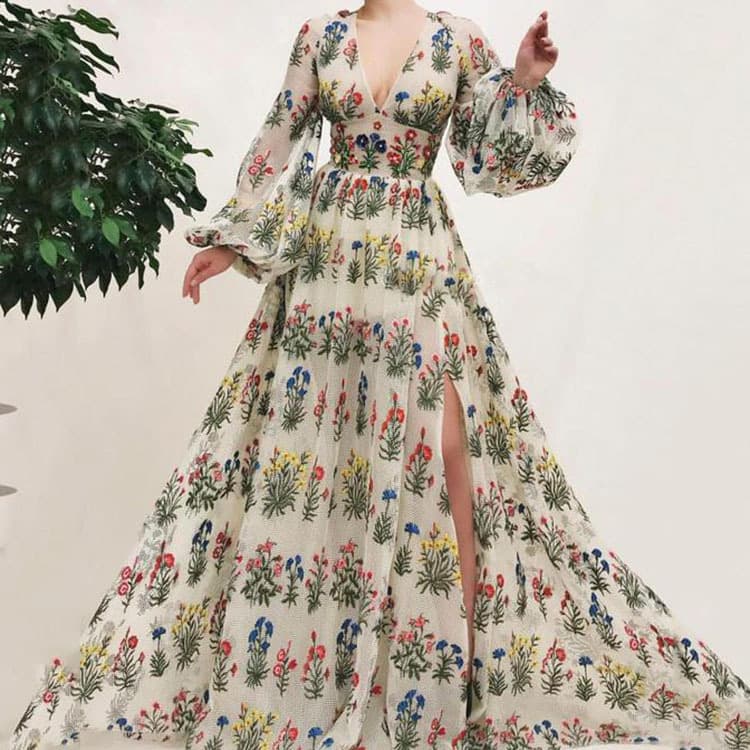 2022 New Bohemian Vintage Dress Embroidered Pattern Holiday Style Sexy Loose Dresses