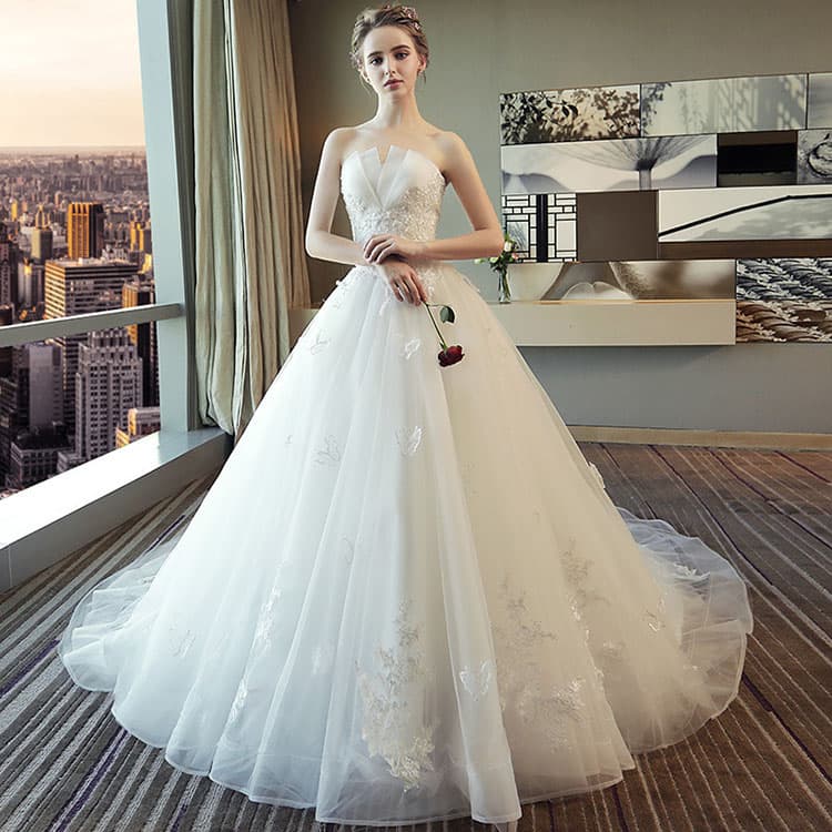2023 New White Tube Top Lace Simple Fairy Style Sen Wedding Dress