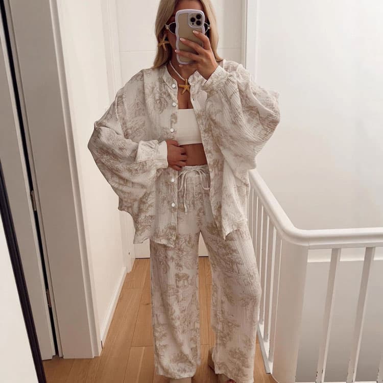 Retro Print Pajamas Factory Directly 100% Cotton Pajama Set Wholesale Fashion Loose Pajamas Custom logo