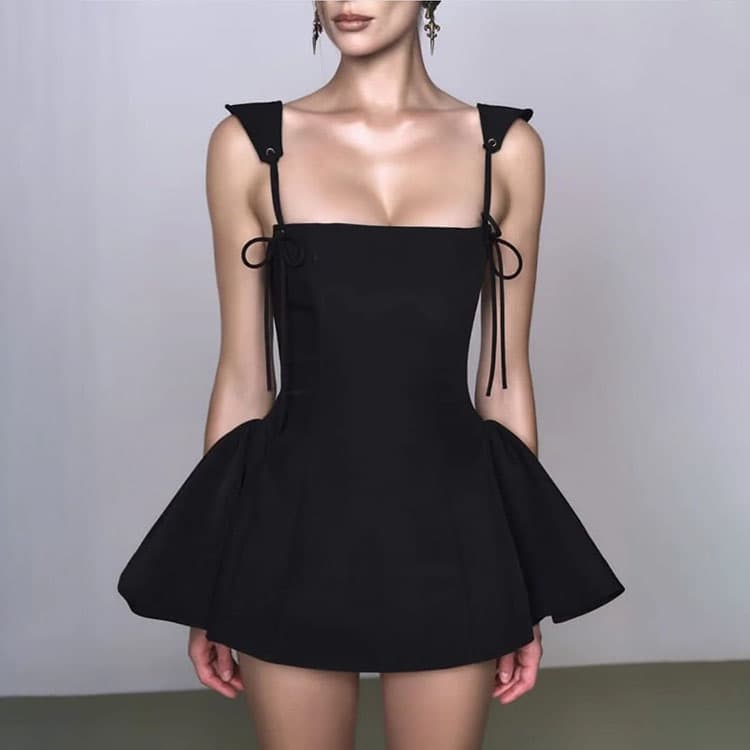 2025 Fashionable Temperament Women Dress Women 2025 Polka Dots New Elegant Style Casual Dress Strap Design Slim Fit Sexy Dress