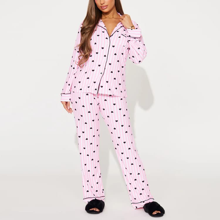 Striped Pajama Set Wholesale Long Sleeve Collared Pajamas Custom logo Heart Print Pajamas Factory Direct