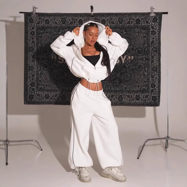 Wenshuo Hooded Drawstring Top Wholesale Elastic Waist Loose Trousers Custom logo Stylish Simple Tracksuit Factory Direct
