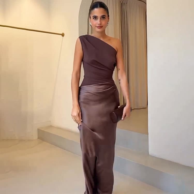 Off Shoulder Satin Dress Wholesale Sleeveless Fitted Dress Factory Direct Simple Solid Color Dress Custom logo