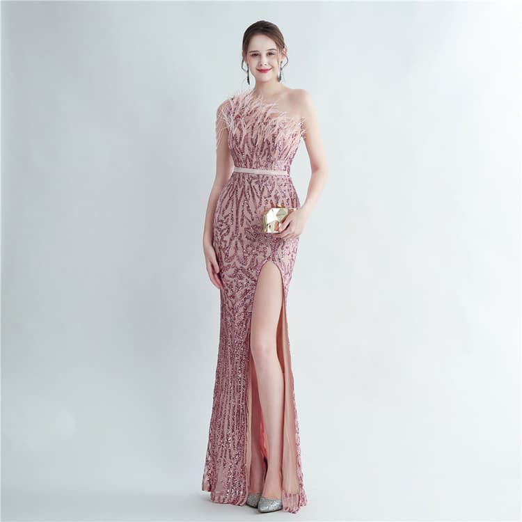 High Quality Ostrich Feather Beading Ball Gown One Shoulder Side Slit Tassel High End Evening Dress Dress Custom Manufacturers
