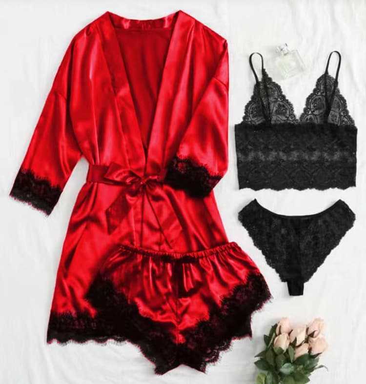 New Summer Lace Suspender Women Nightgown Pajama Four Piece Set Wholesale