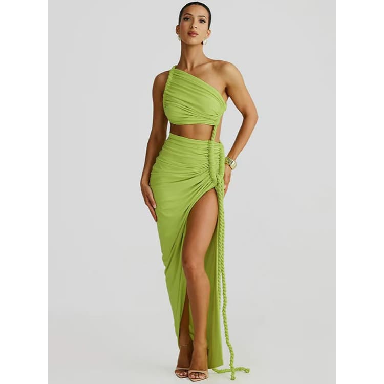 Factory Wholesale Summer Solid Color Dresses Custom Irregular One Shoulder Dresses Pleated Strapless Sexy Backless Dresses