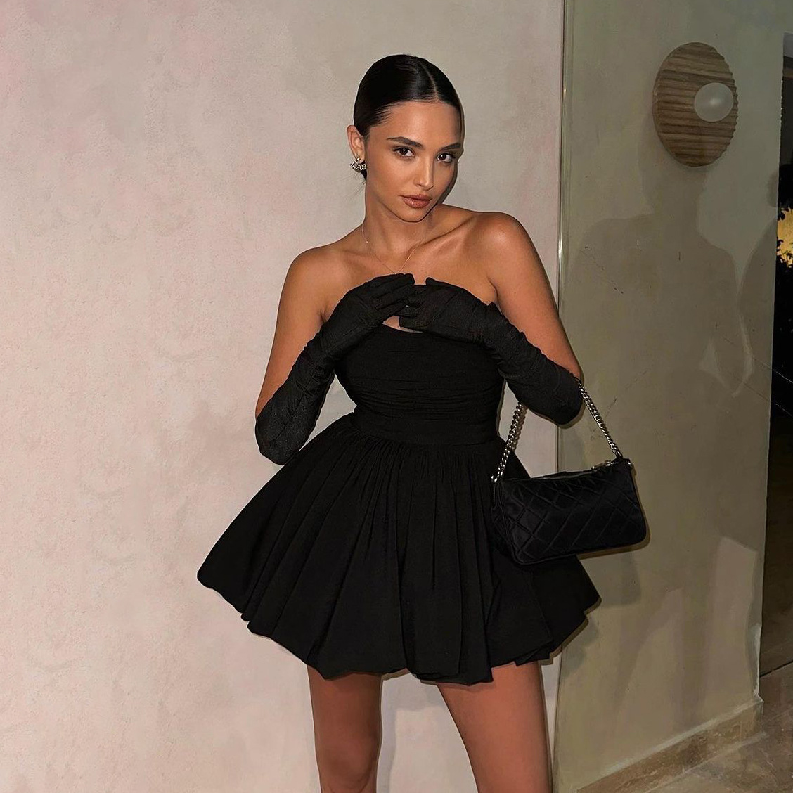 Hepburn Style Pleated Dress Manufacturer Wholesale Tube Top Mini Skirt Solid Color a Line Skirt Factory Directly