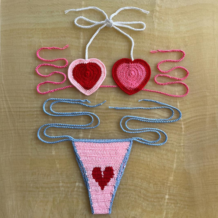 Factory Wholesale Crochet Bikini Fashion Hand Hook Swimsuit Bikini Cute love Girl Bikini