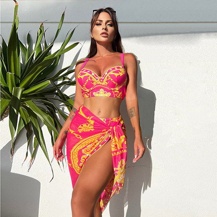 Low MOQ New Three Piece Female Sexy Cover up Slim Fit Beautiful Back Bikini Swimsuit