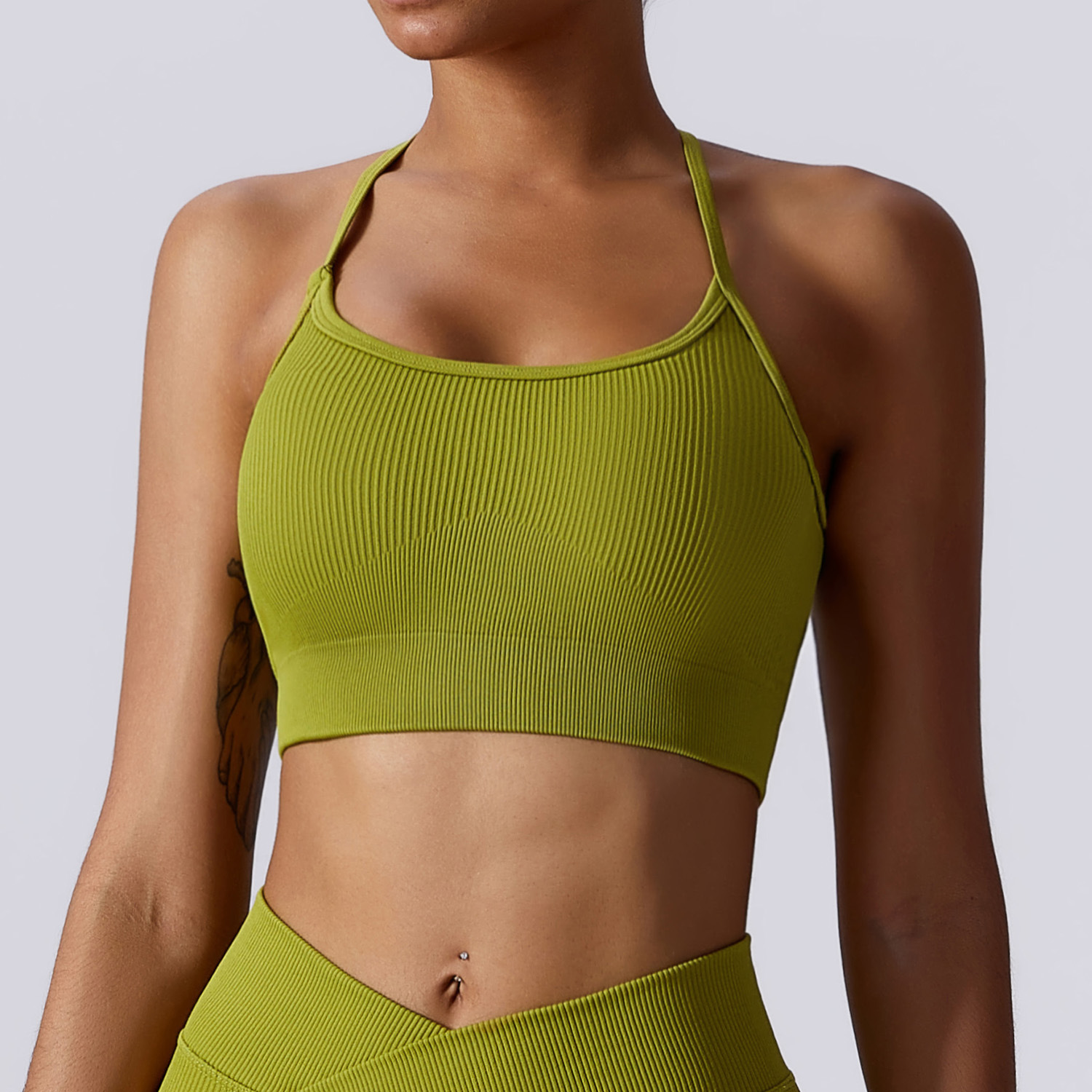 Seamless Yoga Bra Quick Dry Tight Sports Running Body Fitness Wear Women Strap Beautiful Back Yoga Wear