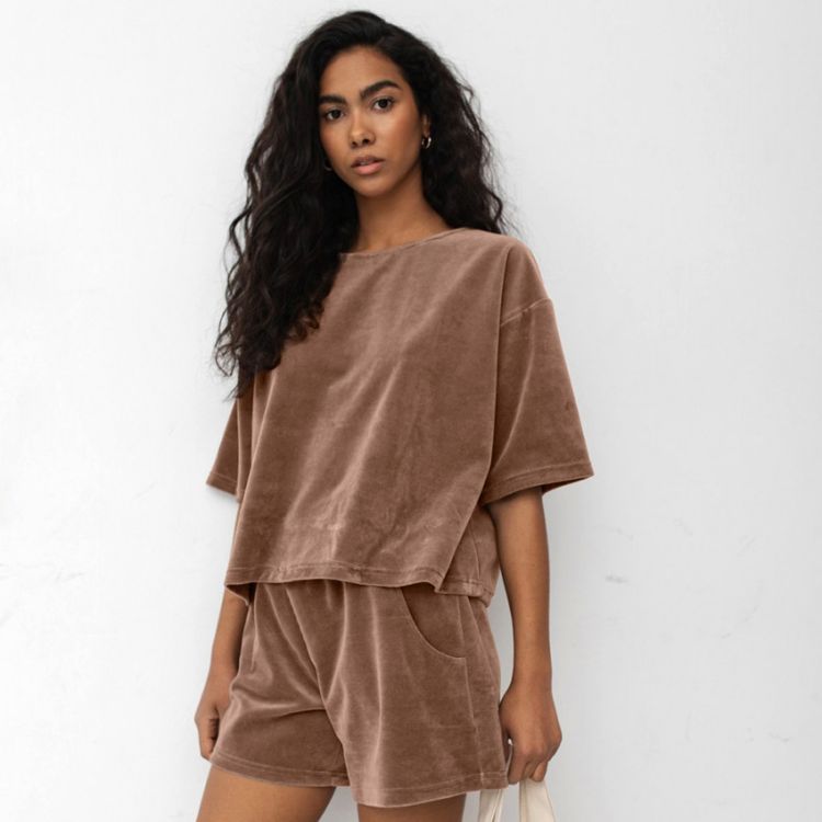 2024 Summer Fashion Knitted Round Neck Short Sleeve Loose Shorts Casual Pajamas Set Homewear Women
