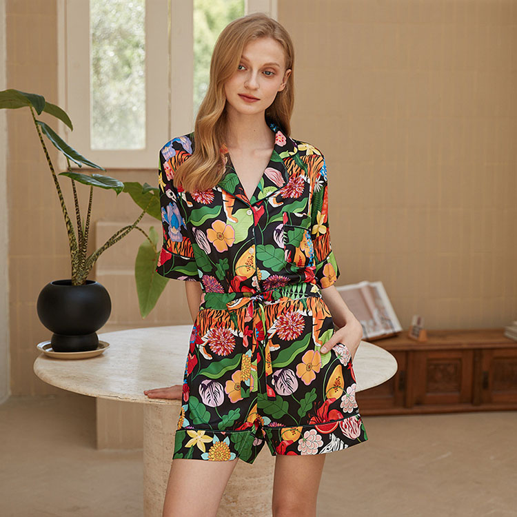 2026 Cartoon Pajamas Women Summer Short Sleeve Home Loose Casual Sleepwear