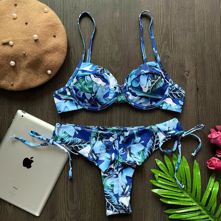 2023 New Sexy Blue Print Halter Two Pieces Bikini With Steel Bra Women Swimsuit Swimwear